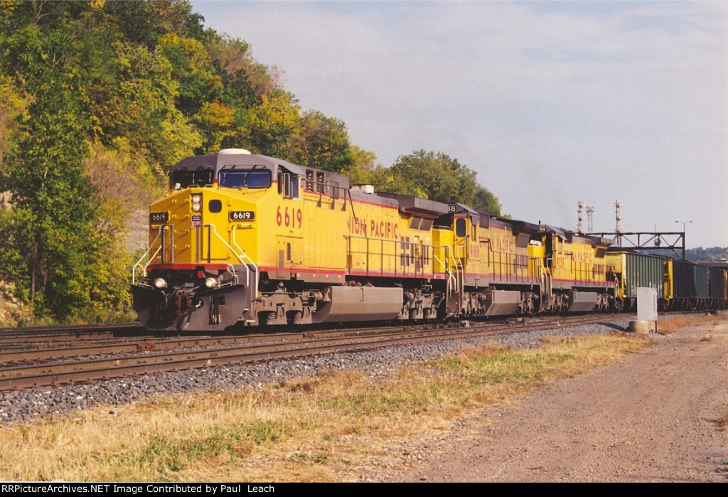 Coal empties ease west out of the yard